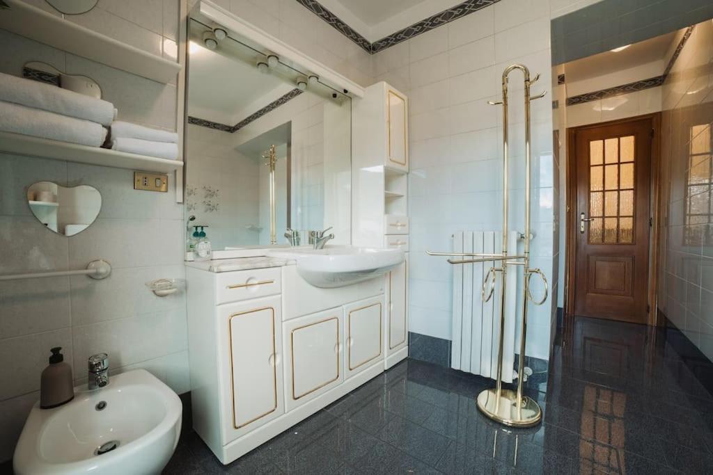 Neblou Apartment Aosta Bagian luar foto